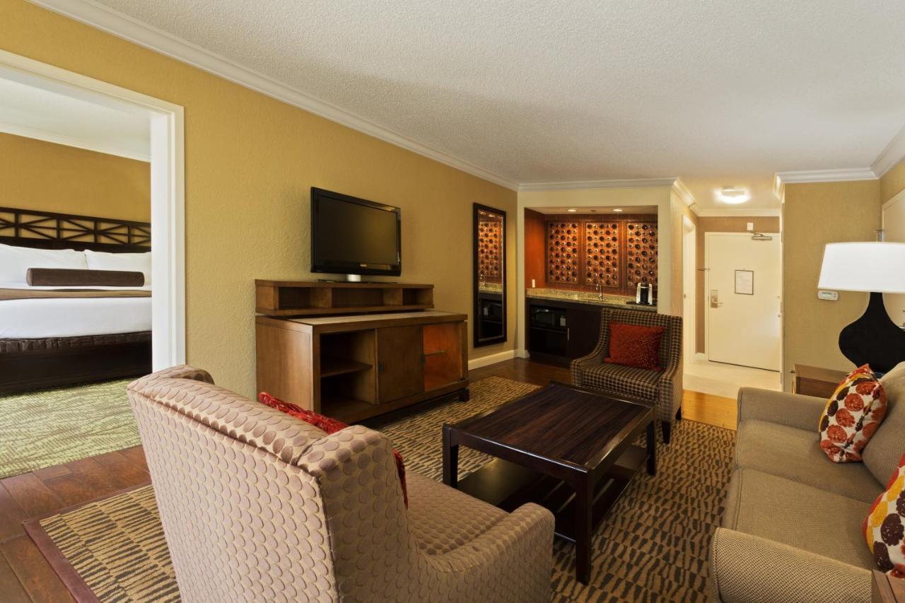 Crowne Plaza Jacksonville Airport By Ihg Eksteriør billede